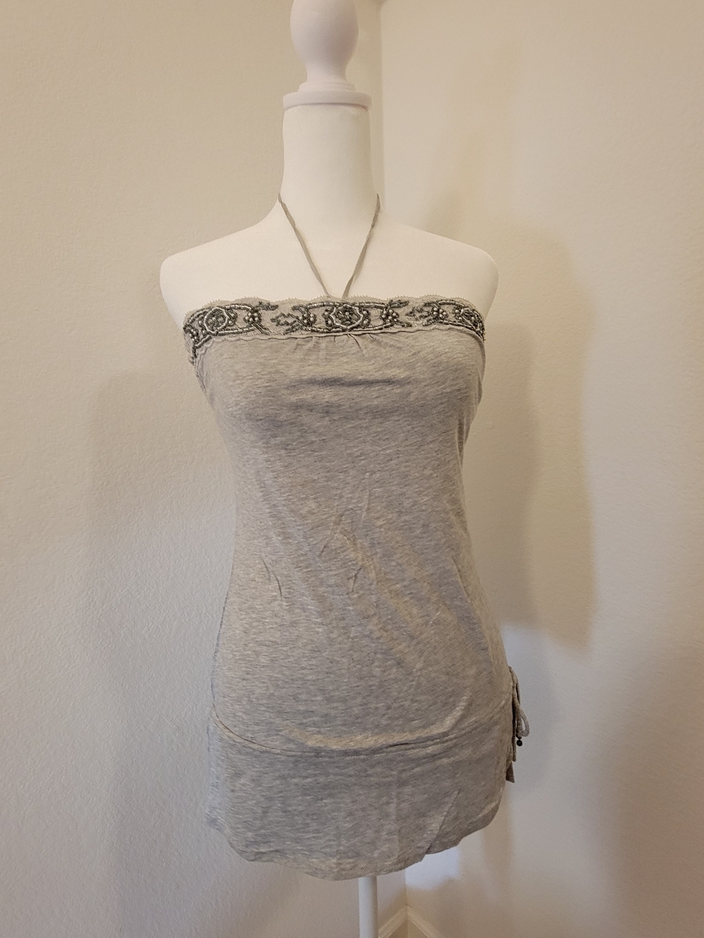 Y2K Abercrombie & Fitch Light Gray Strapless Beaded Tube/Halter Top -S